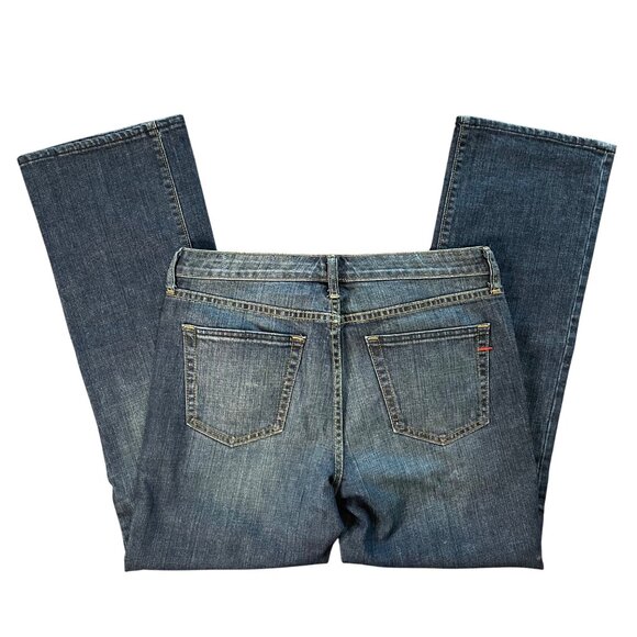 Gap Classic Jeans, Stretch, slight flare Size 8, Medium tint, wash NEW - Picture 2 of 12